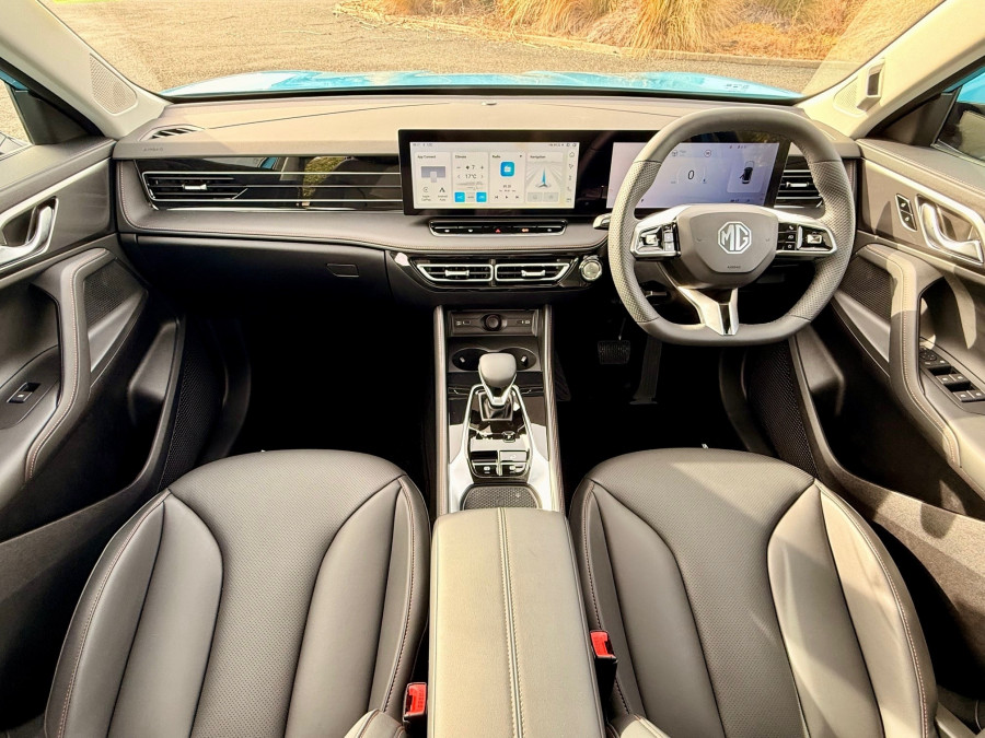 2026 MG HS Essence SUV Image 15