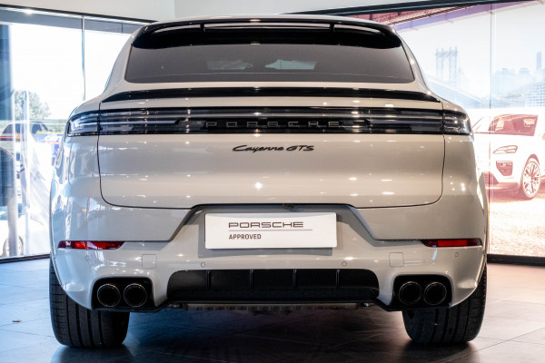2024 Porsche Cayenne GTS SUV