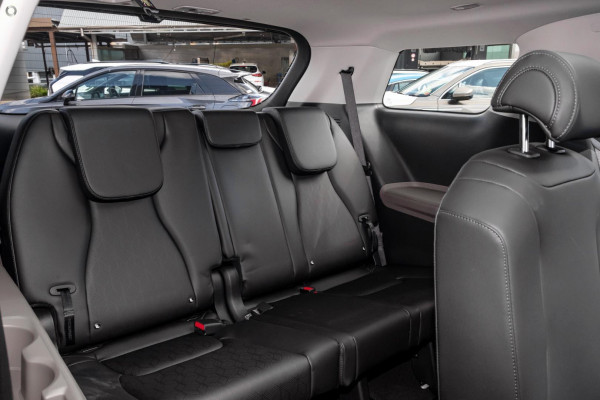 2026 MY27 Kia Carnival KA4 PE GT-Line HEV People Mover Image 10