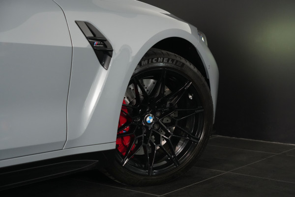 2024 BMW M4 Competition X-Drive Coupe Image 10