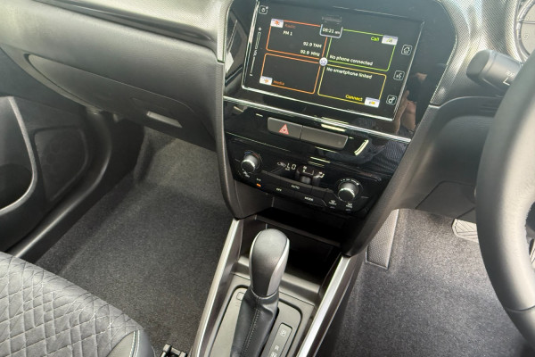 2024 Suzuki Vitara Turbo Wagon Image 17