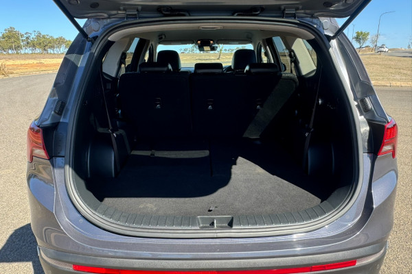 2022 Hyundai Santa Fe TM.V4 Active SUV Image 12