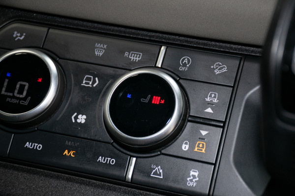 2020 Land Rover Defender L663 110 P400 S SUV Image 17