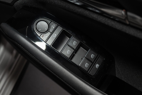 2025 Mazda 3 BP Series G20 Evolve Hatch Image 20