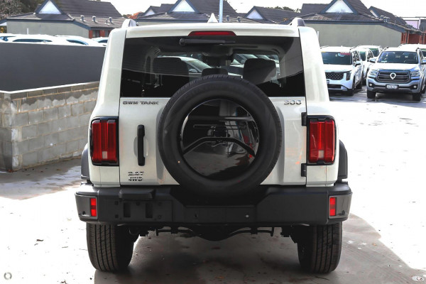 2026 GWM Tank 300 P01 Lux SUV Image 6