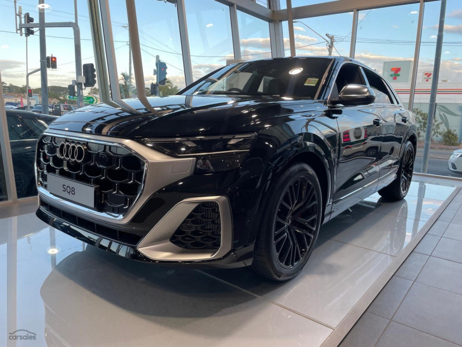 2026 Audi SQ8 TFSI SUV Image 21