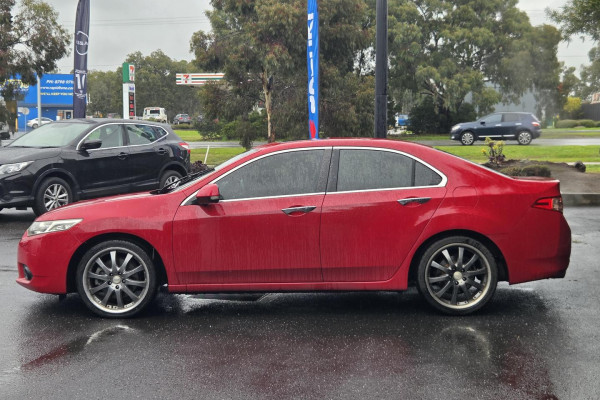 2012 Honda Accord Euro 8th Gen Luxury Sedan Image 6