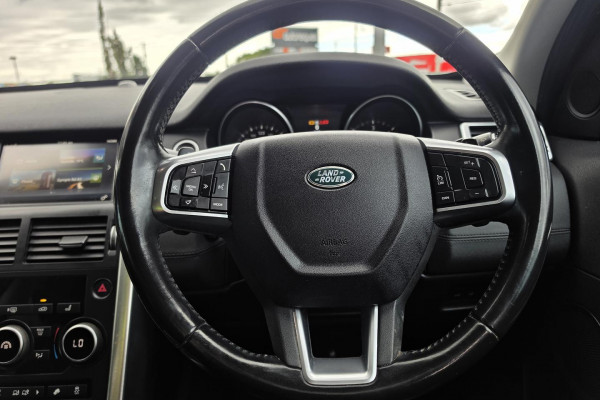 2017 Land Rover Discovery Sport L550 TD4 HSE SUV Image 14