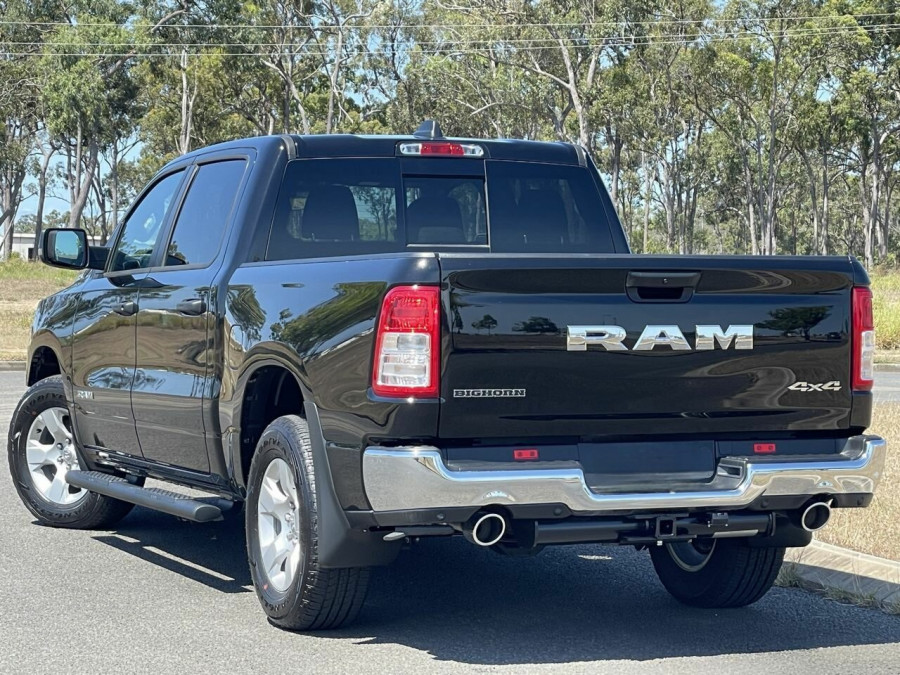 2024 Ram 1500 DT Big Horn LWB Crew Cab Image 6