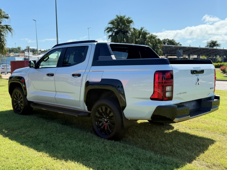 2026 Mitsubishi Triton MV GSR Ute Image 5