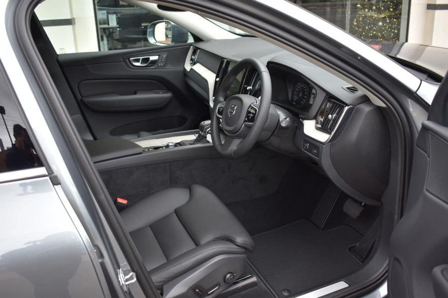 2019 MY20 Volvo XC60 UZ T5 Inscription Suv Image 6