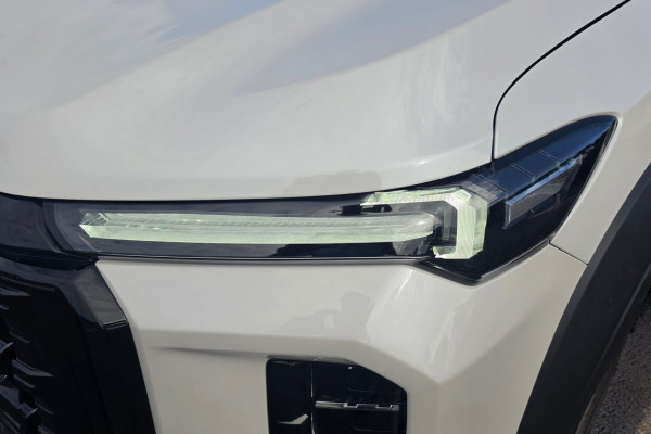 2026 MY25 LDV D90 SV9A Executive SUV Image 7