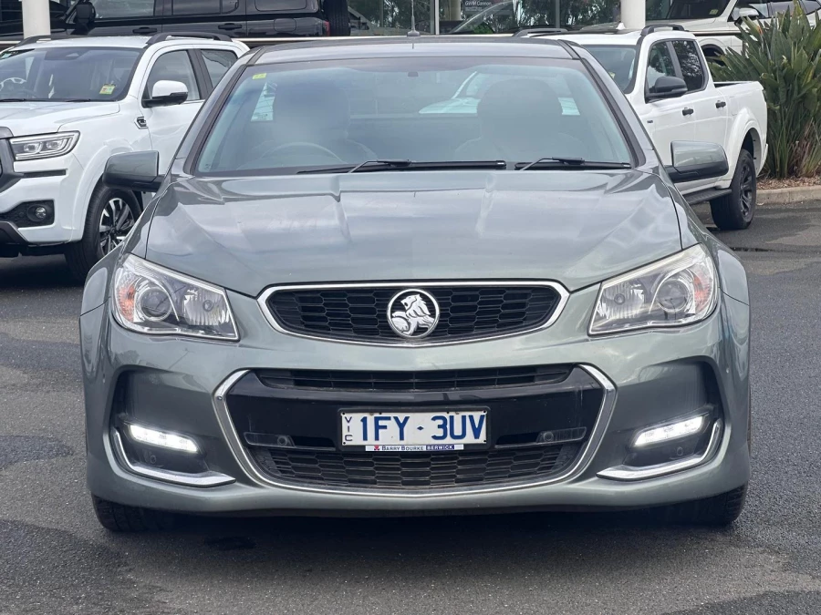 2015 Holden Ute VF SV6 Ute Image 2