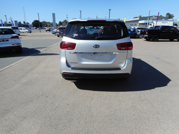 2018 Kia Carnival YP S Wagon