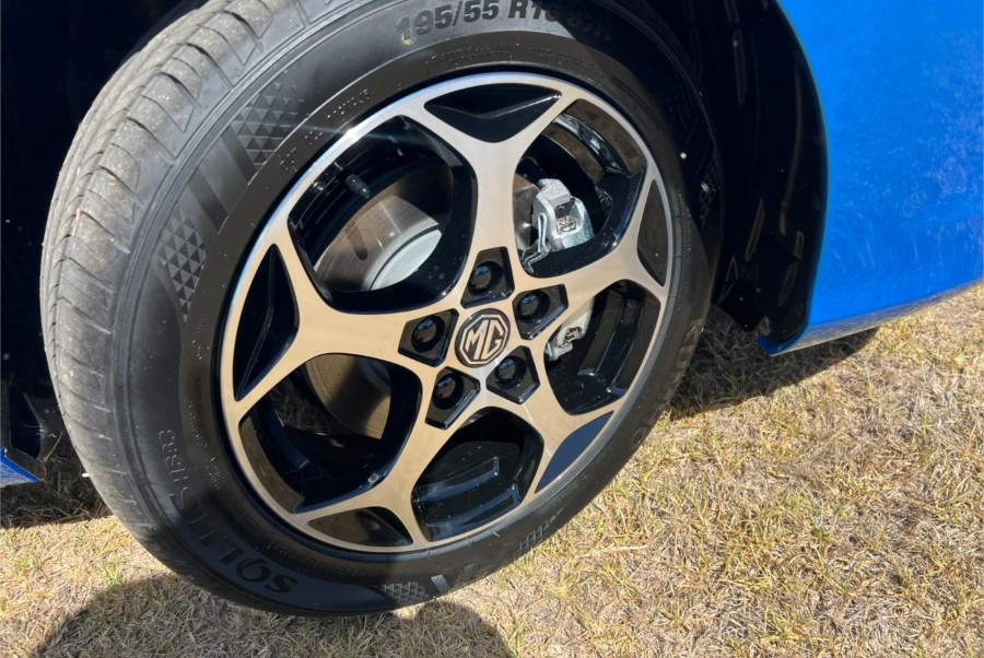 2025 MY24.5 MG MG3 ZP22 Excite Hybrid+ Hatch Image 6