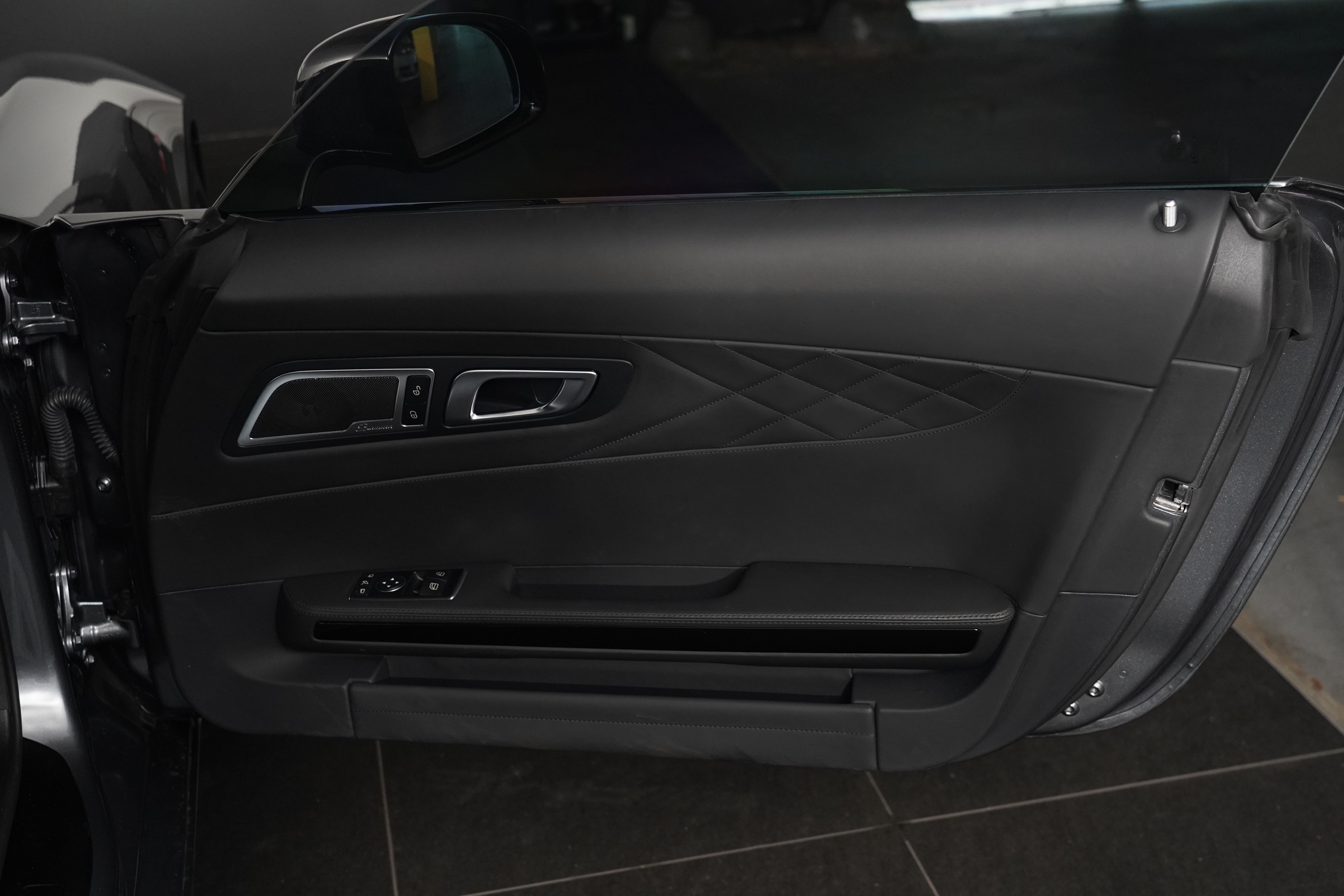 2021 Mercedes-Benz AMG GT Night Edition Coupe Image 49