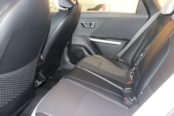 2026 Kia K4 CL4m GT-Line Hatch Image 24