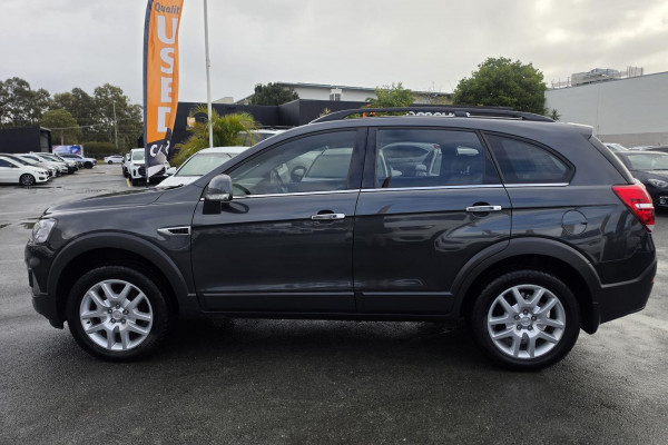 2017 MY18 Holden Captiva CG Active SUV Image 10
