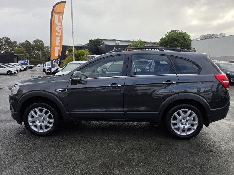 2017 MY18 Holden Captiva CG Active SUV Image 10