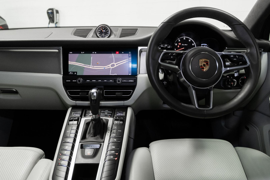 2021 Porsche Macan 95B SUV