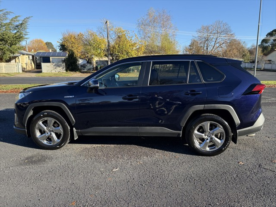 2020 Toyota RAV4 AXAH54R GXL Hybrid SUV Image 2