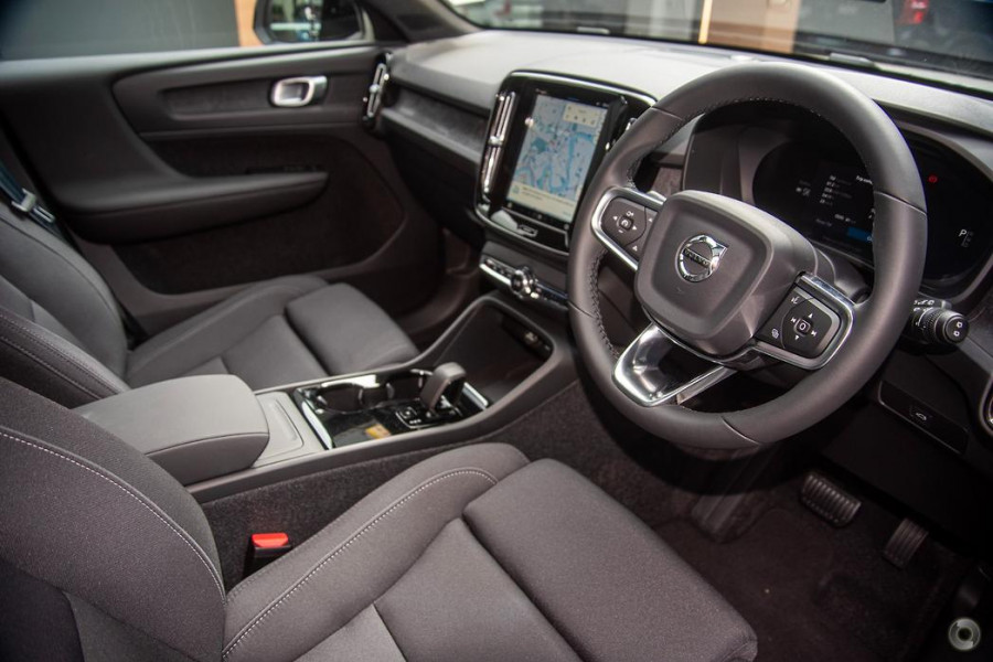 2024 Volvo XC40 XZ Recharge Pure Electric SUV Image 13