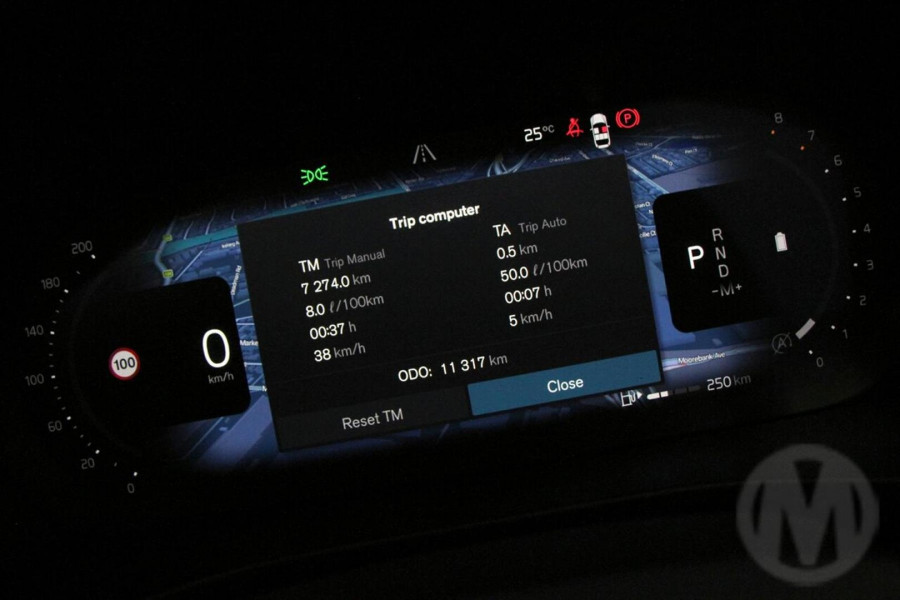 2026 Volvo XC40 XZ Ultra B4 Bright SUV Image 11