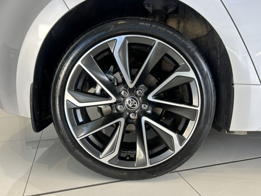 2020 Toyota Corolla ZWE211R ZR Hybrid Hatch Image 6