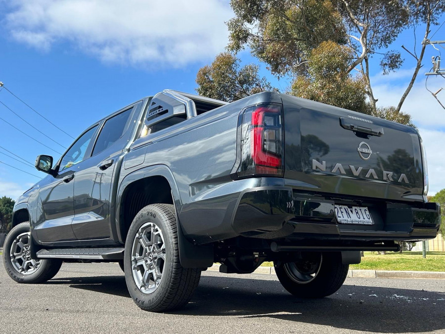 2026 Nissan Navara D27 ST-X Ute Image 2