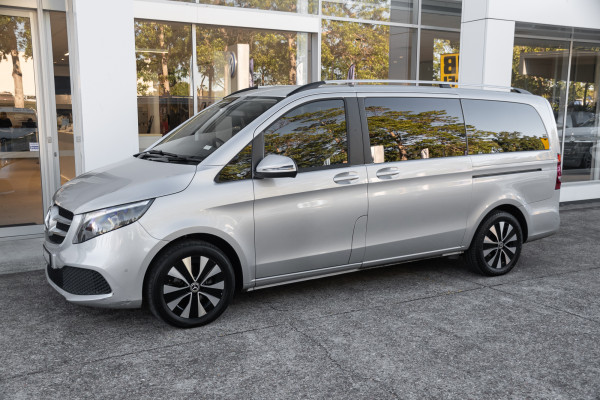 2021 Mercedes-Benz V-Class 447 V220 d People Mover Image 3