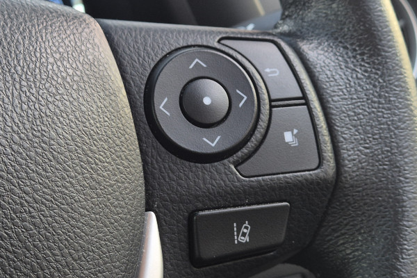 2018 Toyota Corolla ZRE172R ZR Sedan Image 16