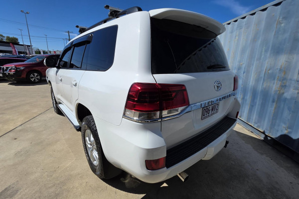 2015 MY14 Toyota LandCruiser VDJ200R GXL SUV Image 5