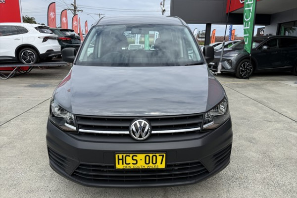 2016 Volkswagen Caddy 2K Maxi Van Van Image 2
