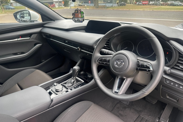 2026 Mazda 3 BP Series G20 Pure Hatch Image 4