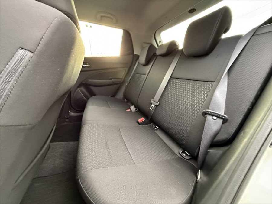 2021 Suzuki Swift GLX SUV Image 14