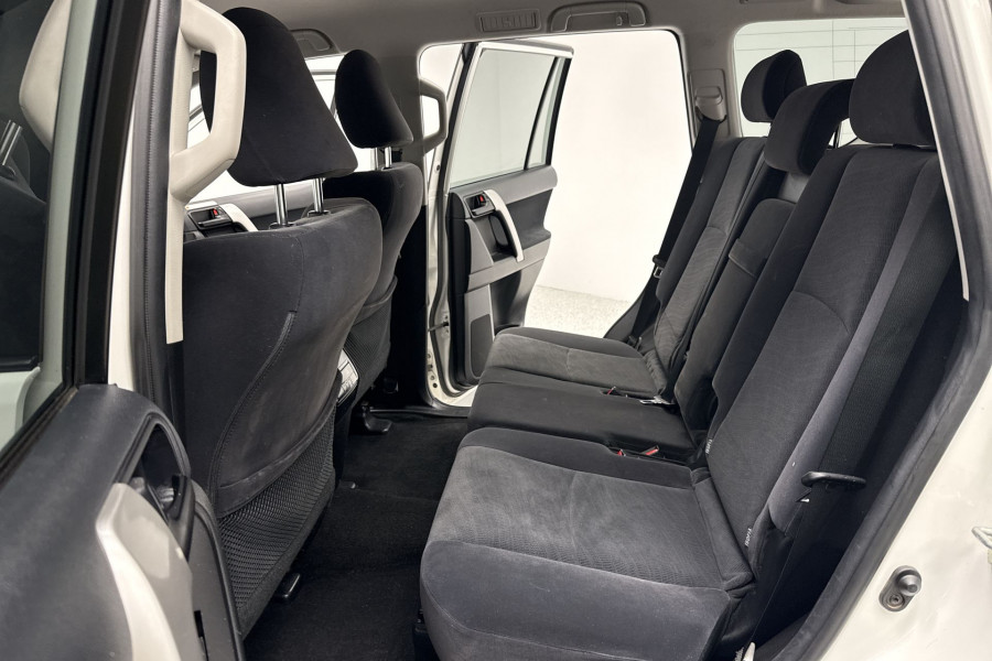 2022 Toyota LandCruiser Prado GDJ150R GXL SUV Image 14