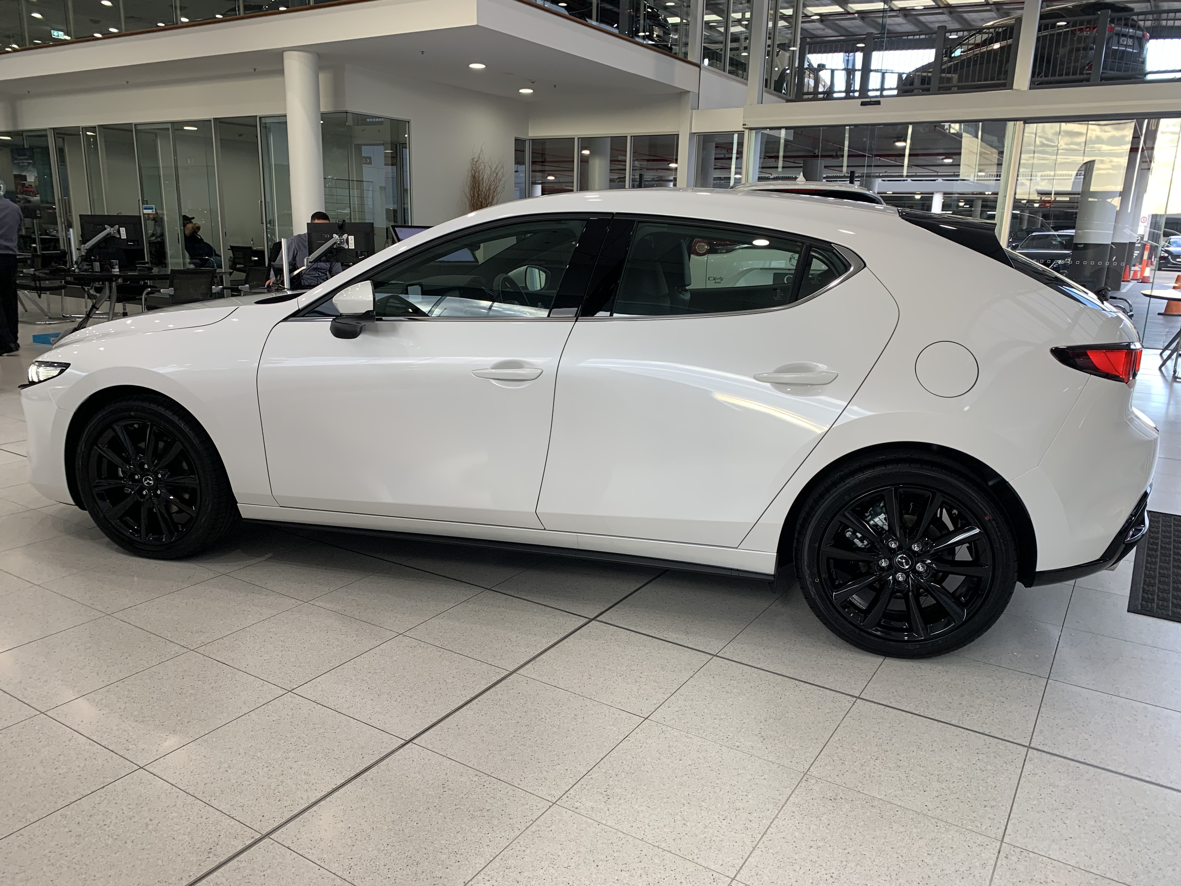 2024 Mazda 3 BP G25 Astina Hatch Image 5