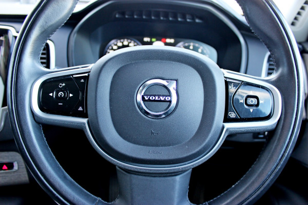 2021 MY22 Volvo XC90 L Series B6 Inscription SUV Image 22