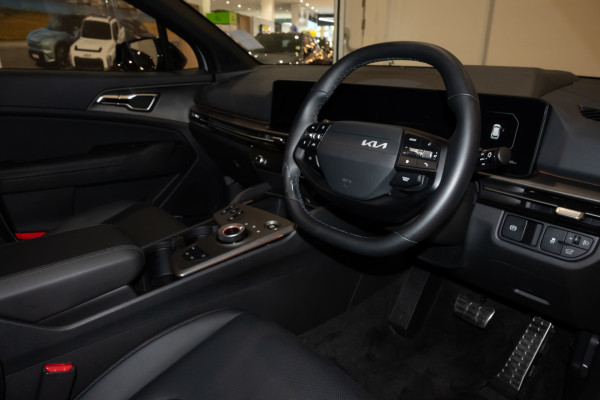 2027 Kia Sportage NQ5 PE GT-Line SUV image 9