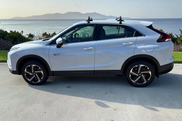2022 Mitsubishi Eclipse Cross YB PHEV ES SUV Image 6