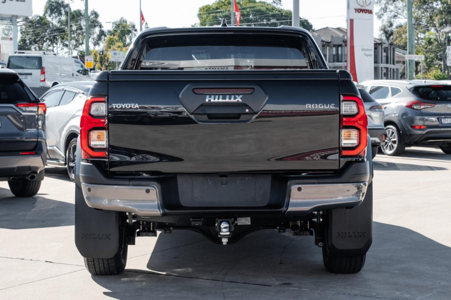 2025 Toyota HiLux GUN126R Rogue 48V Ute Image 5