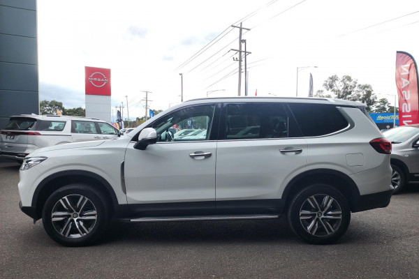 2023 LDV D90 SV9A Executive SUV Image 4