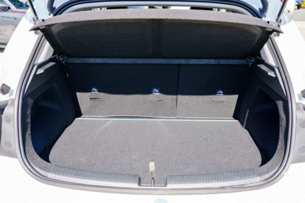 2026 MG MG4 EV Urban AH4E Essence 43 Hatch Image 8