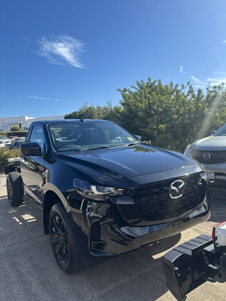 2025 Mazda BT-50 TFS40J XT Cab Chassis Image 1