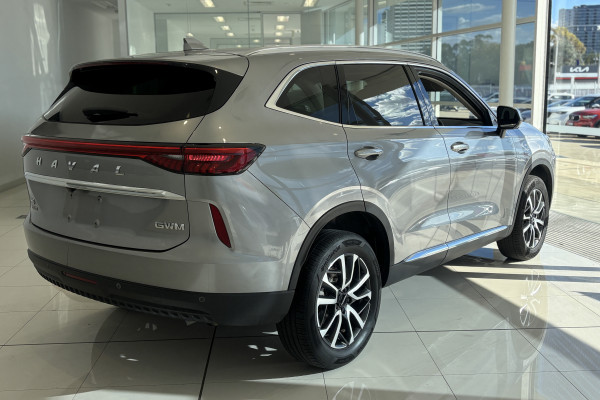 2022 GWM Haval H6 B01 Lux SUV Image 6