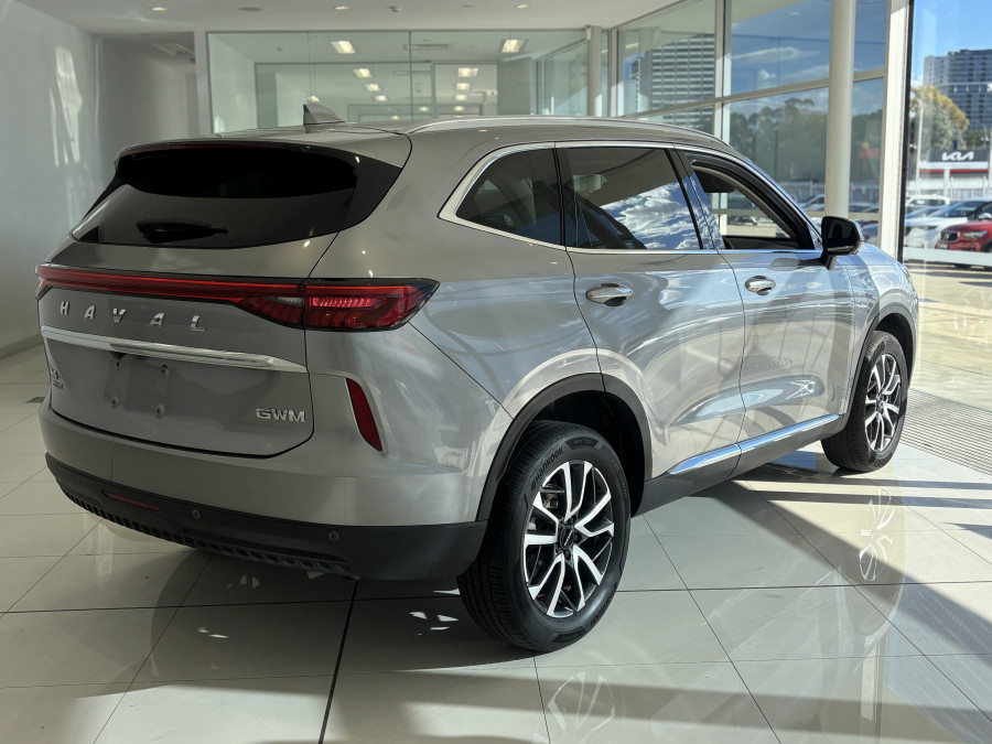 2022 GWM Haval H6 B01 Lux SUV Image 6