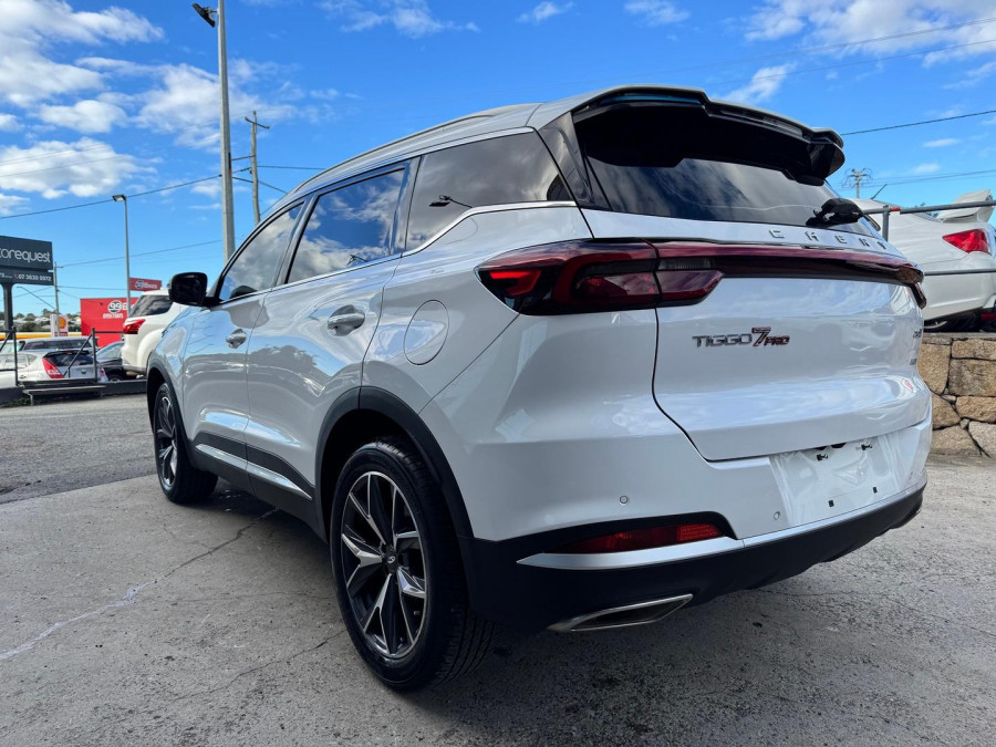 2023 Chery Tiggo 7 Pro T32 Ultimate AWD SUV Image 8