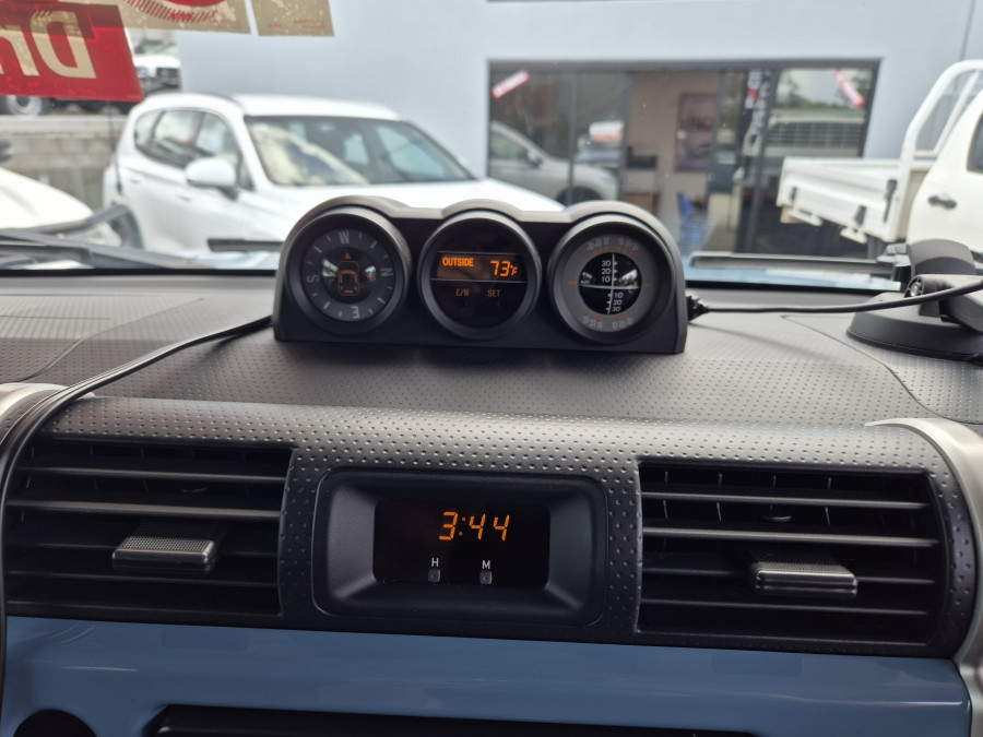 2015 MY14 Toyota FJ Cruiser GSJ15R SUV Image 22