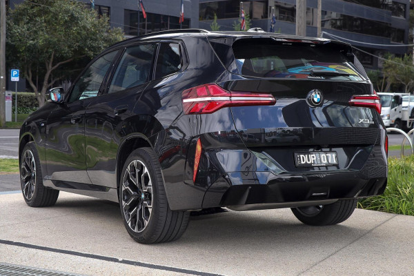 2025 BMW X3 G45 20 xDrive SUV image 5