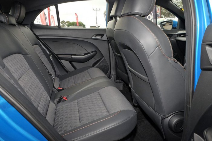 2024 MY24.5 MG MG3 ZP22 Essence Hybrid+ Hatch Image 20